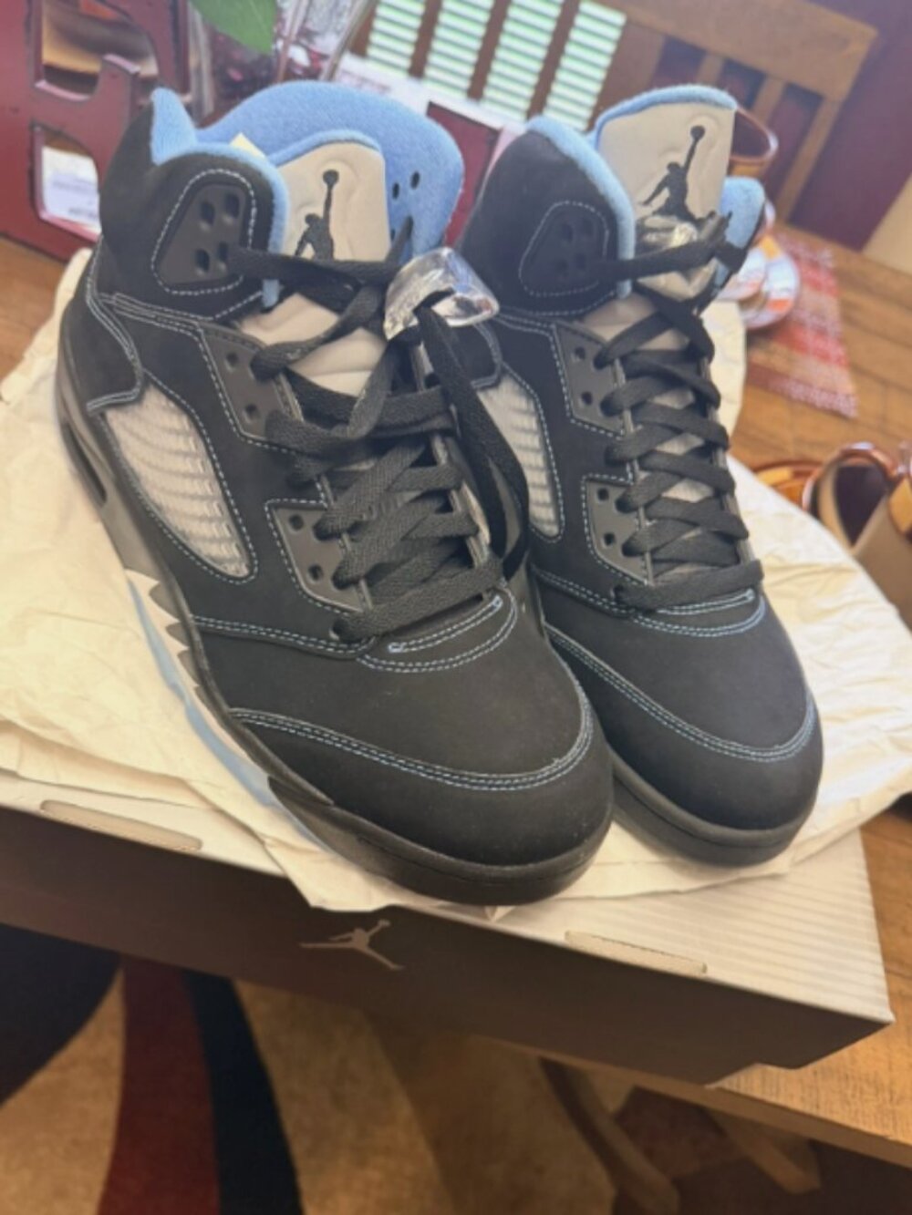 Nike Air Jordan Retro 5 BLACK UNIVERSITY BLUE CAROLINA UNC 2026 NEW